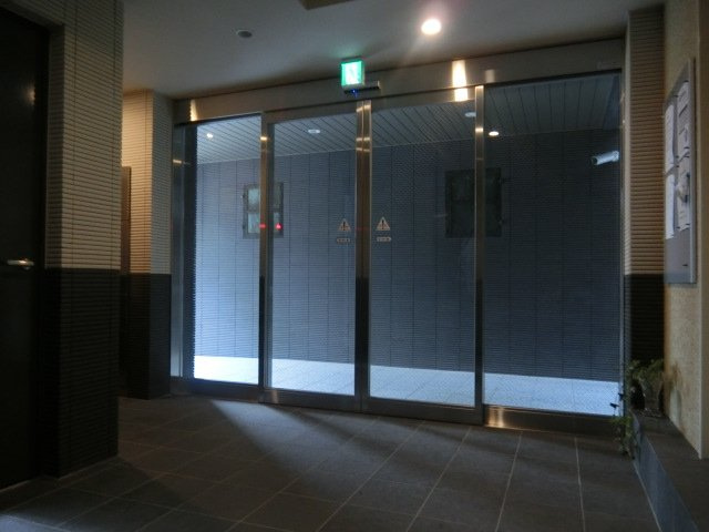 山崎マンション14のエントランス