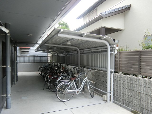 山崎マンション14の地図