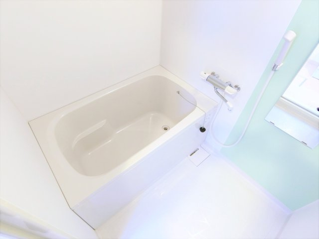 山崎マンション14の浴室|
