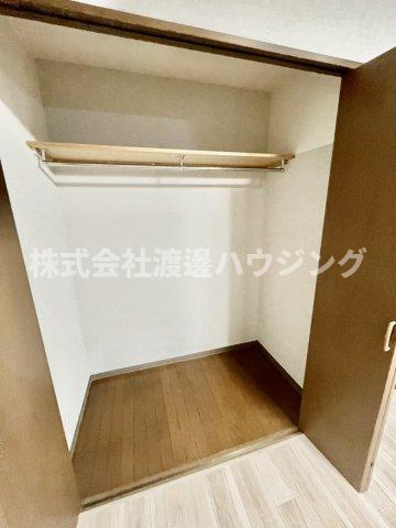 高柳2丁目貸家の収納