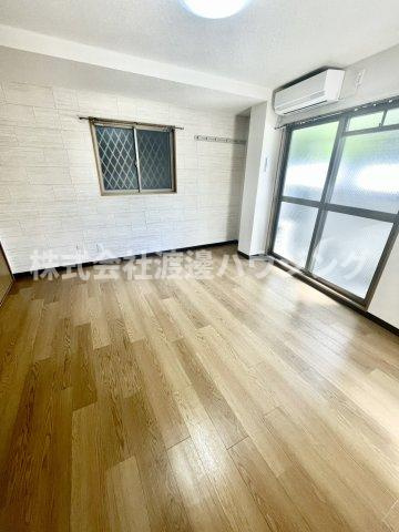 エクセシオン白陽の洋室