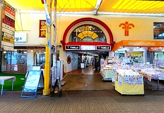 ファミーユ石橋