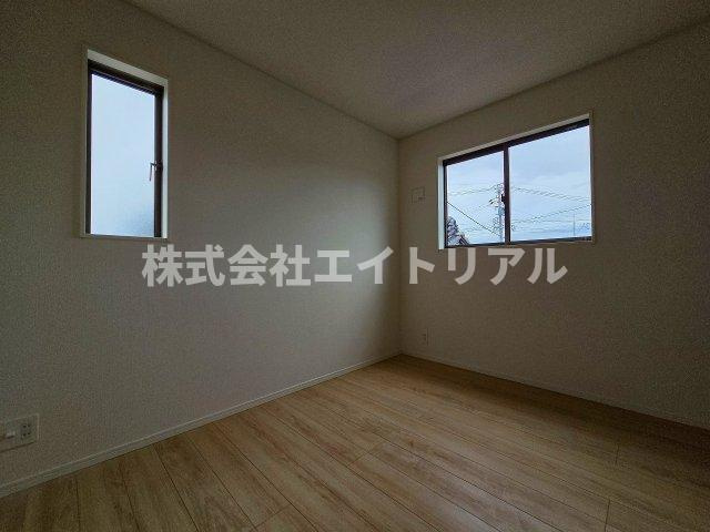 美濃加茂市森山町　第4　新築戸建　全4棟の洋室|2階　洋室5.2帖　東
