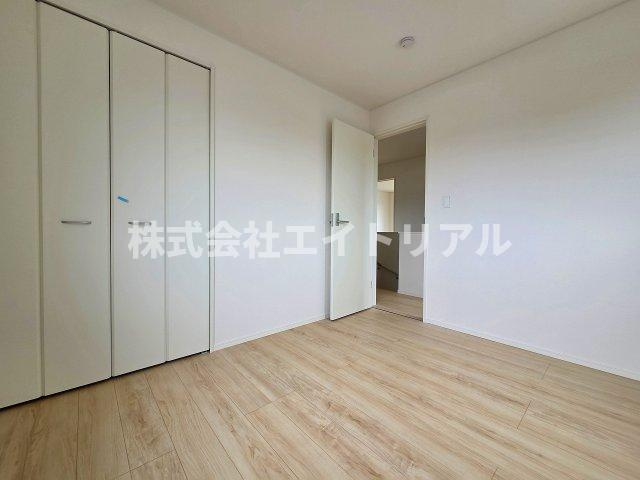 美濃加茂市森山町　第4　新築戸建　全4棟の洋室|2階　洋室5.2帖　西