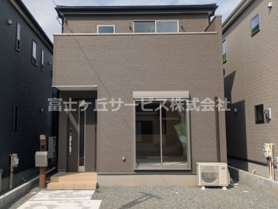 【外観】 | 駿東郡清水町徳倉 3期 新築一戸建て 1号棟 | 外観もきれいです