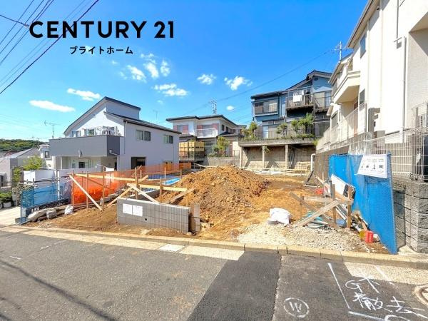 横浜市旭区今宿町の新築一戸建の外観|同仕様物件もご案内をさせて頂きます。
お車でご自宅まで送迎承ります。