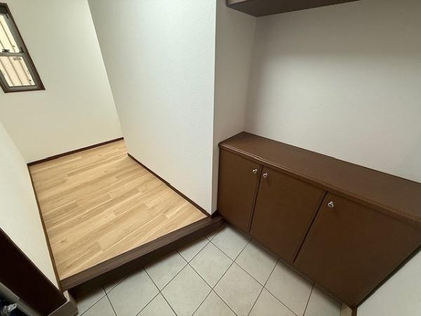 【玄関】 | 門真市四宮3丁目　中古戸建