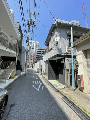 三田2丁目売地の前面道路含む現地写真