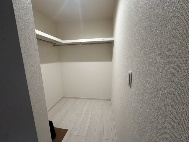 高石市取石3丁目　新築分譲住宅の収納