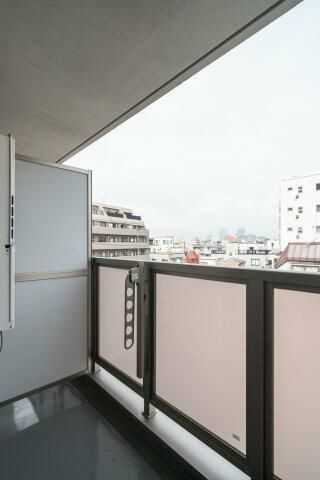 フォセット千駄木のバルコニー