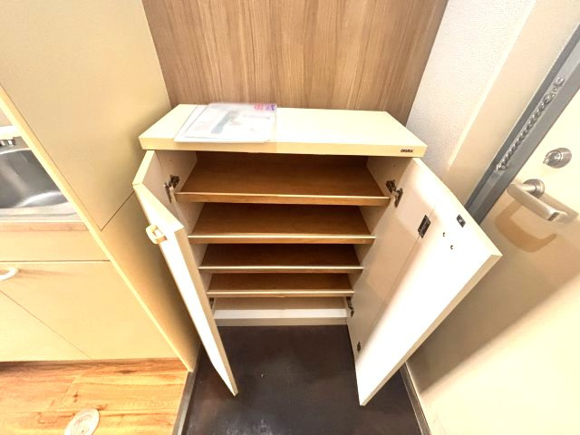 フローレス岡本の収納