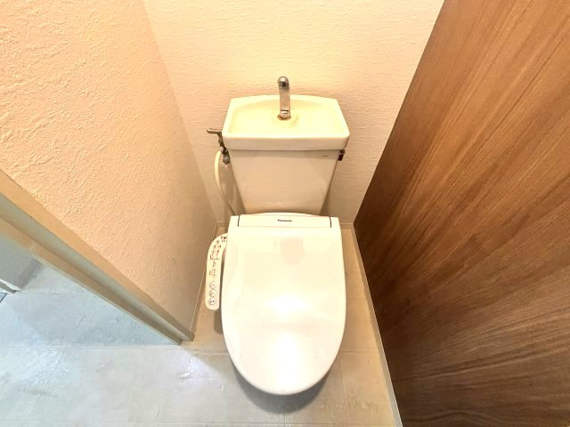 フローレス岡本のトイレ