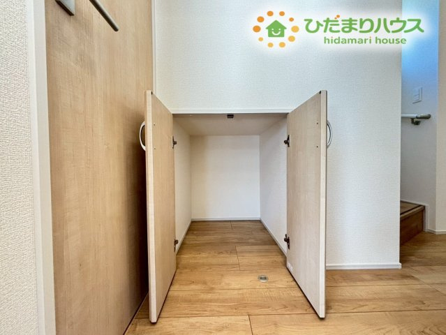 深谷市上柴町東5丁目　新築一戸建て　ブルーミングガーデン　01の収納