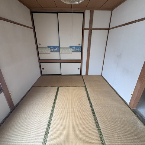 高田アパートの和室