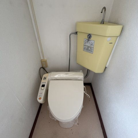 高田アパートのトイレ