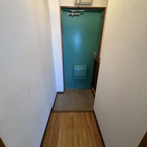 橋本ＨＧビルの玄関|明るい玄関です