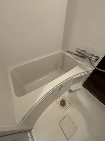 WORVE大阪本町の浴室