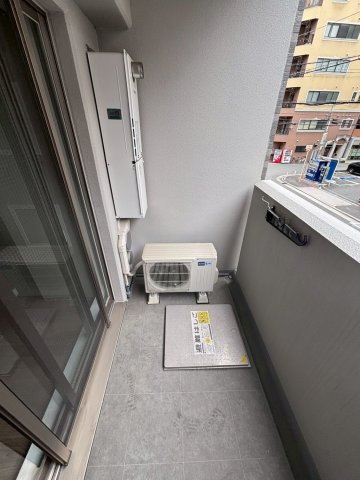 WORVE大阪本町のバルコニー