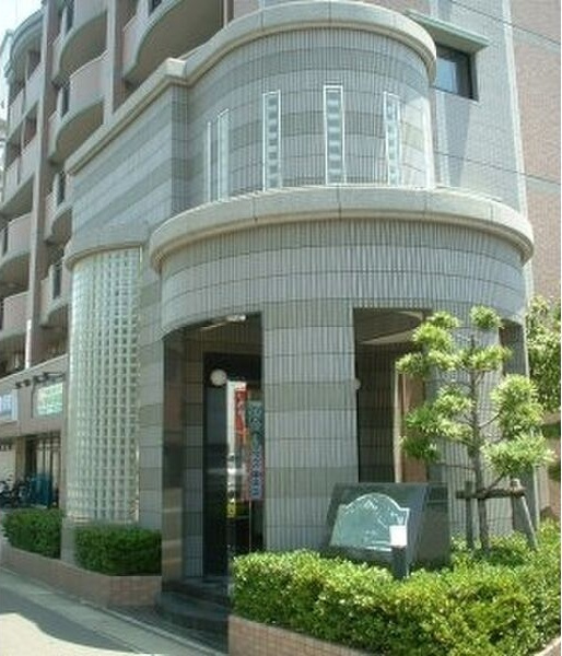 アベニュー若久の外観