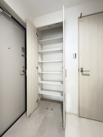 ピレーネ一津屋 の収納