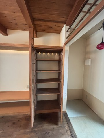杢の長屋の収納