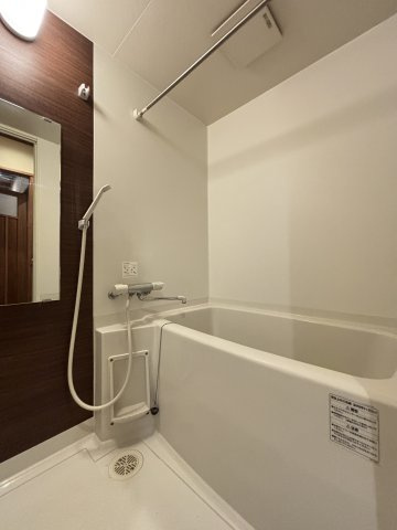 杢の長屋の浴室