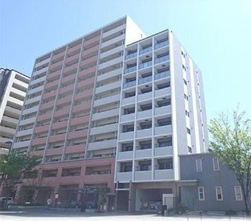 サンヒルズ吉塚の外観