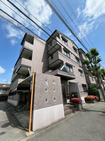 ボヌール宝塚の外観