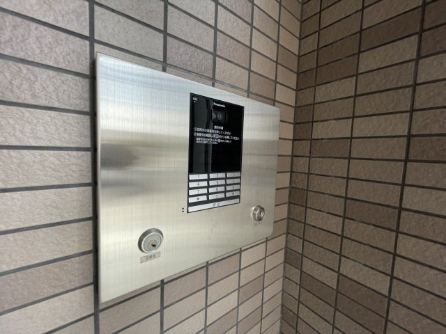 クオリティ西芦屋2のエントランス