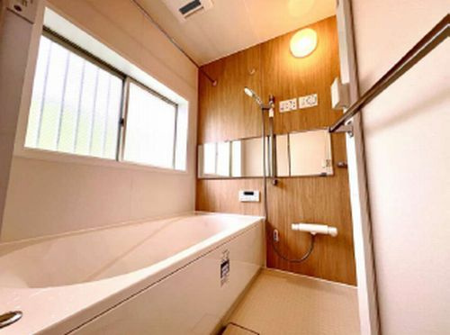 【仲介手数料０円】綾瀬市大上1丁目　中古一戸建ての浴室|綾瀬市大上1丁目　中古一戸建て