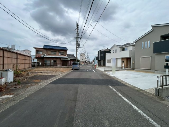 ファーストタウン　江南市第1今市場町　全2区画分譲の前面道路含む現地写真|■前面道路　■ヤマダ不動産　株式会社リライフ　
■夢のマイホーム購入をフルサポートします！