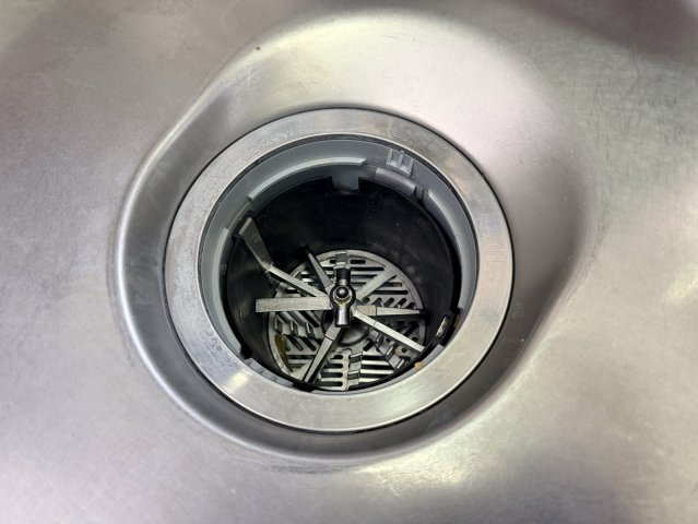 【その他】 | ジェイシティ新広駅前 | 珍しいディスポーザー（キッチンの排水口にある残飯処理機）。とっても便利で衛生的です！