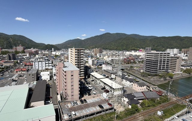 【展望】 | ジェイシティ新広駅前 | 北側の廊下からの眺望です。こちらもとっても爽快です！
