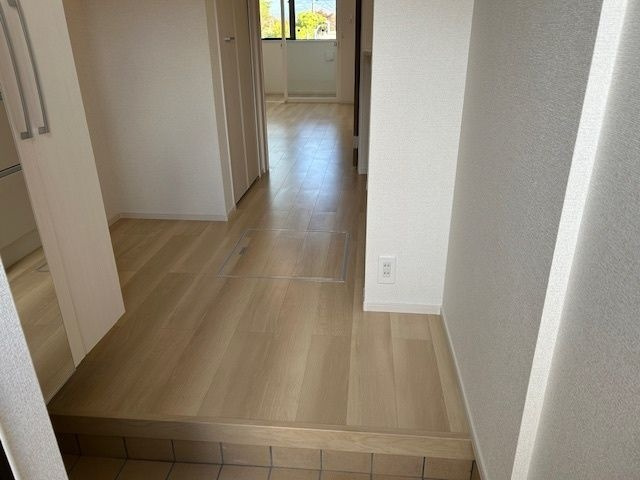 ミロワール・Ｓの玄関