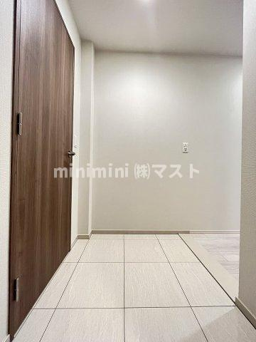 プレミストタワー靭本町の玄関|他号室参考写真です