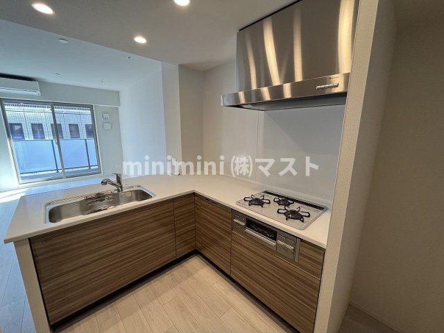 プレミストタワー靭本町のキッチン|他号室参考写真です
