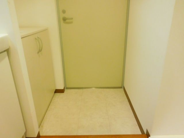 ヴェリッシモ芥川の玄関