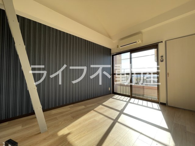 オーナーズマンション瓢箪山の居間・リビング
