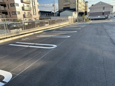 【駐車場】 | プラシードセレノカーサⅣ | カースペースがあります