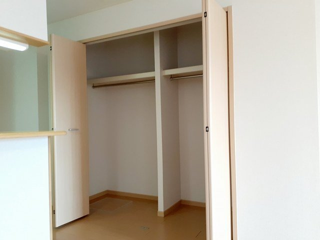 アイリー　ブルーの収納|収納豊富です