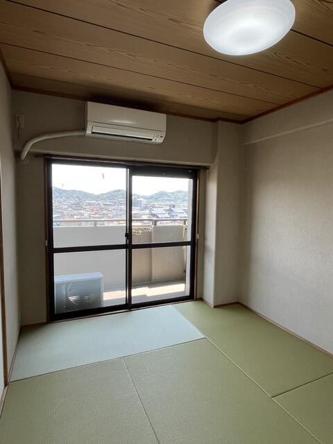 サーパス高須二番館の和室