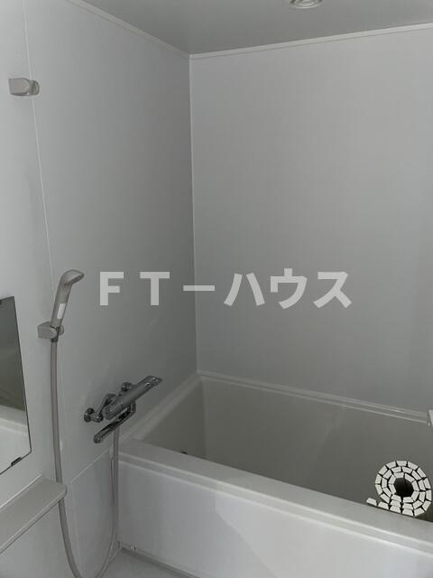 ソレーユ西船橋の浴室