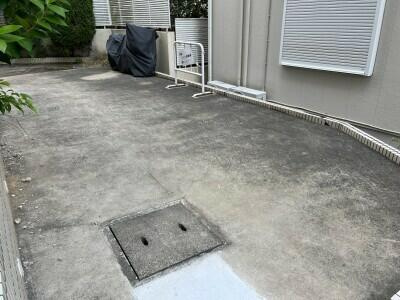 ロイヤルグリーン松戸の駐車場