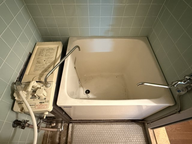 杉本町グランドハイツの浴室