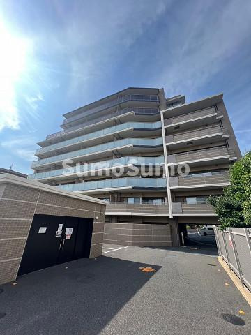 プレイズ尼崎の外観|外観もきれいです