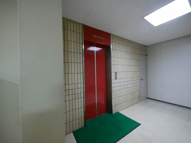 奥田ビルの内装