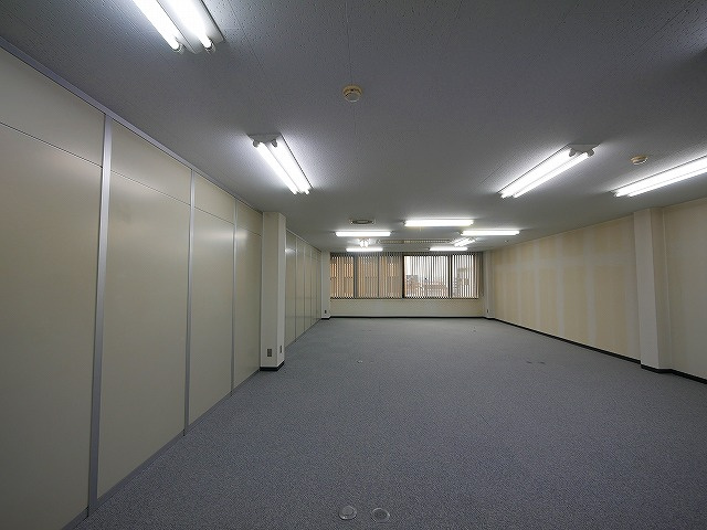 奥田ビルの内装