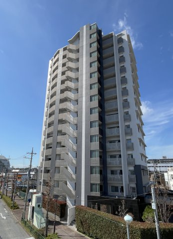 レーベンリヴァーレタワーザテラス