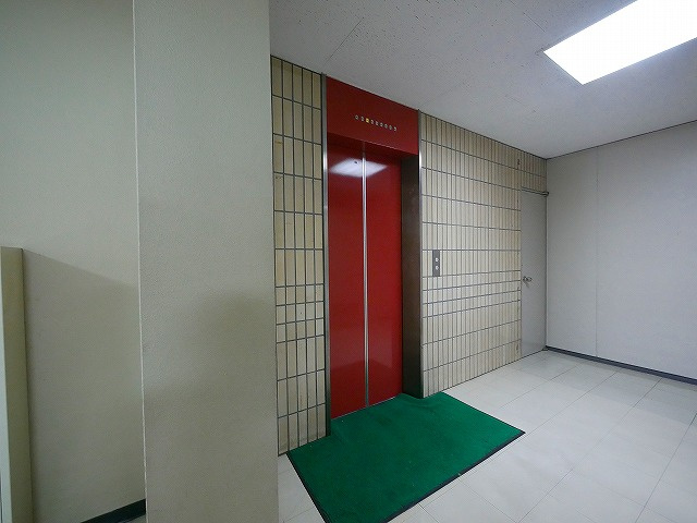 奥田ビルの内装