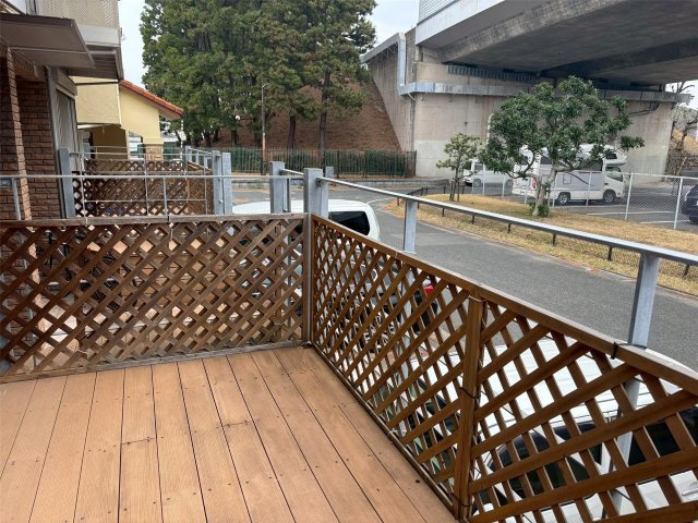 シーサイドハウス西公園のバルコニー
